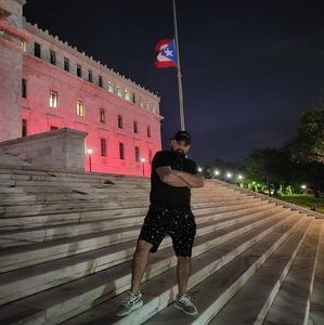 Meet your Posher, Edgardo